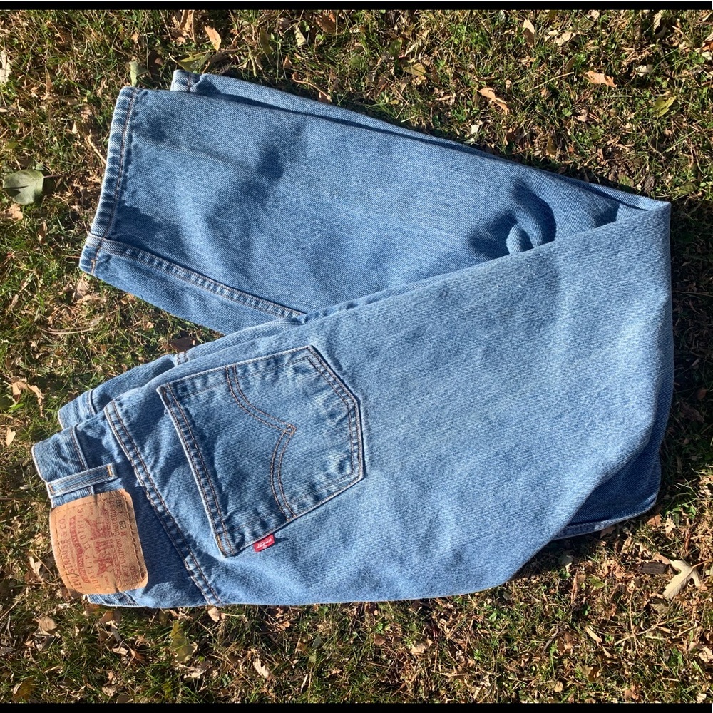 Vintage 90s high waisted Levi’s Jeans 550 - Picture 2 of 11